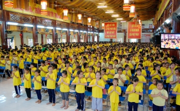Thực tập oai nghi và tế hạnh của người phật tử